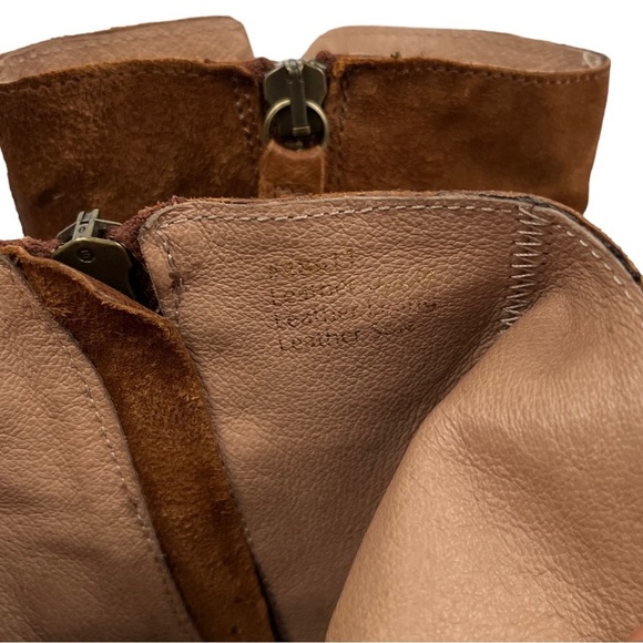 GARNET HILL Riley Heeled Buckle Boots - Picture 9 of 13